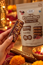 Nihkan Festive Healthy Snacking Hamper – 6 Protein Bars & Crackers